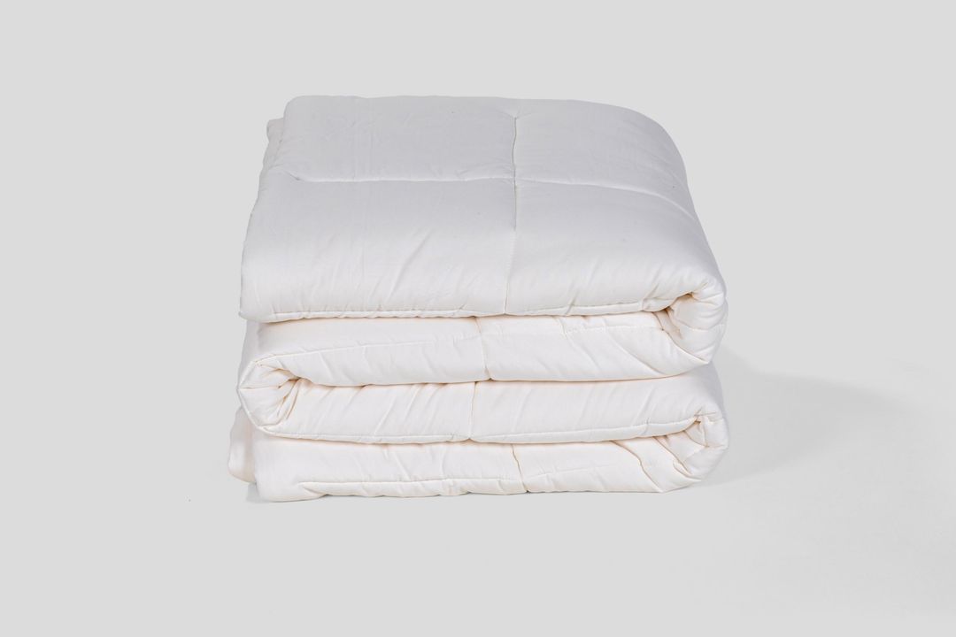 MLILY Soft Washed Down Alternative Comforter